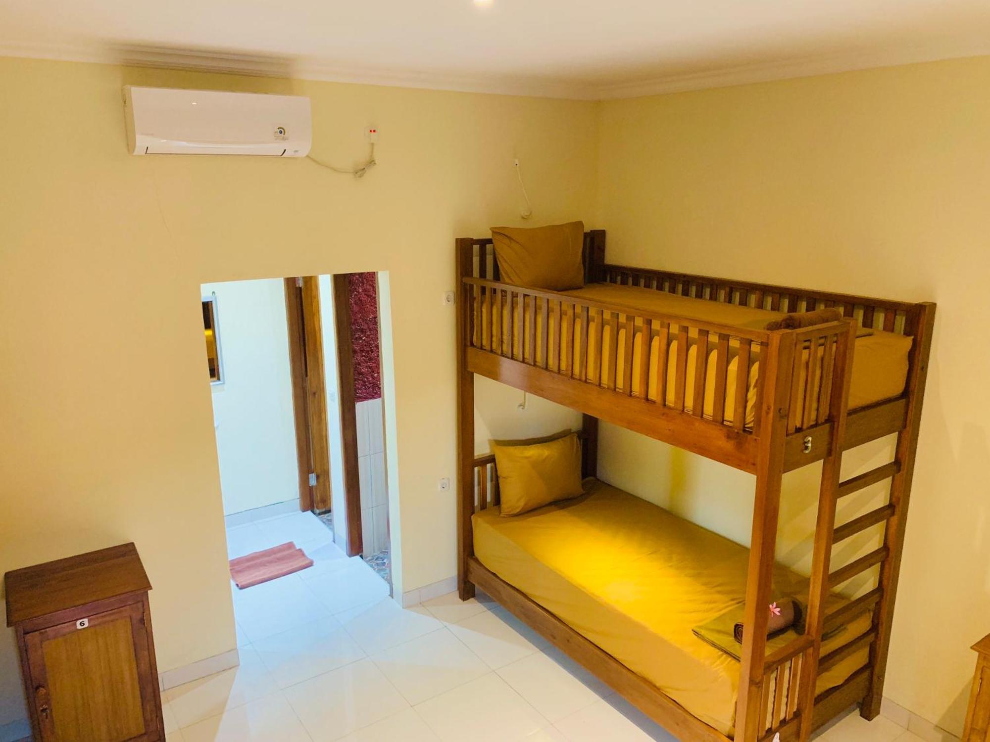 Nusa Garden Homestay Lembongan Rum bild