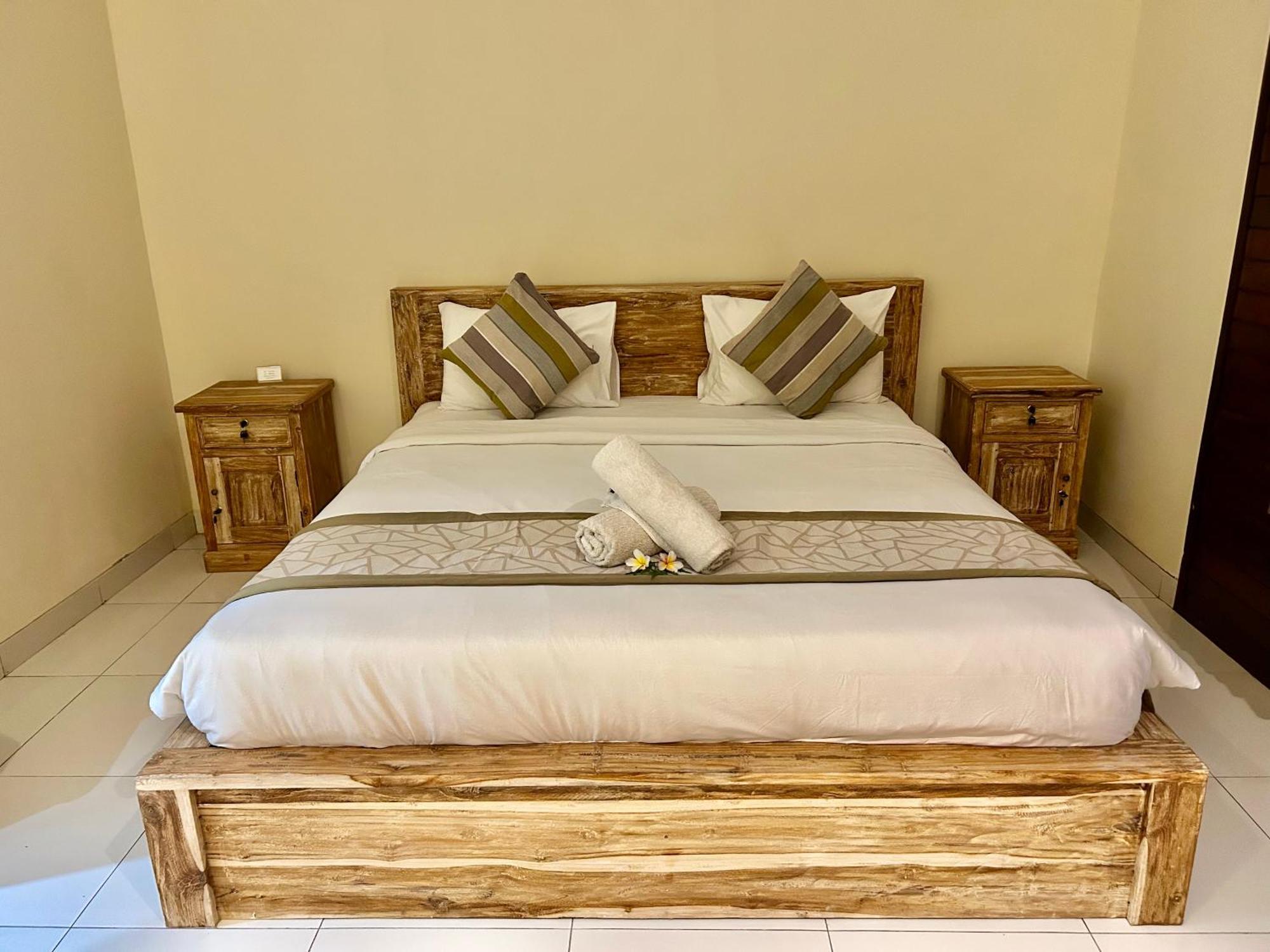 Nusa Garden Homestay Lembongan Exteriör bild