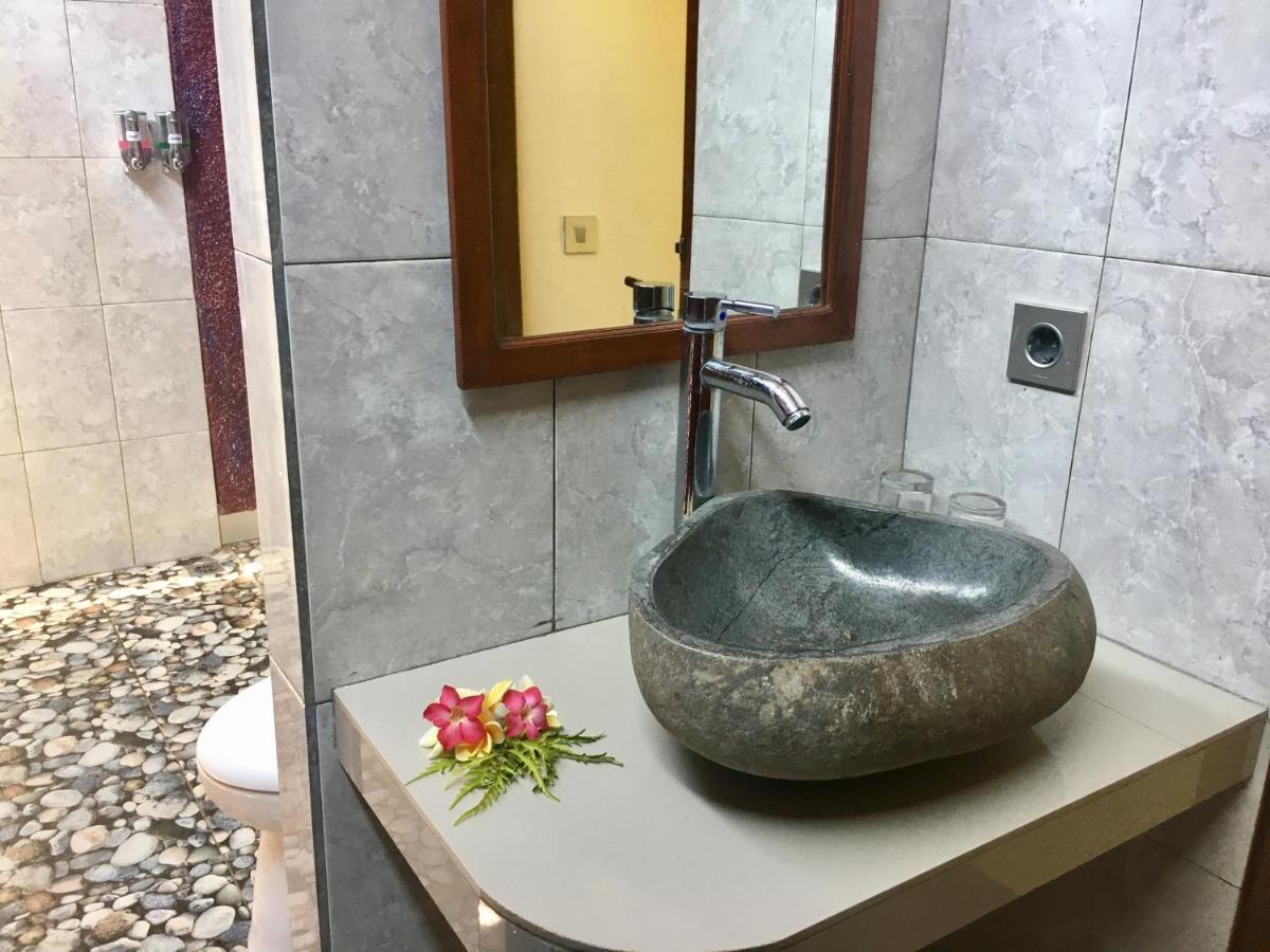 Nusa Garden Homestay Lembongan Exteriör bild